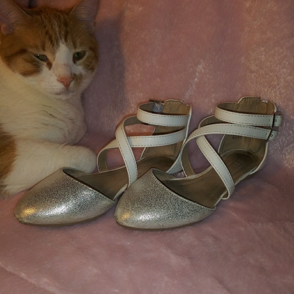 Dress girl shoes